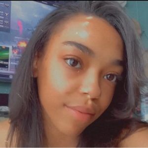 Meet your Posher, Destiny